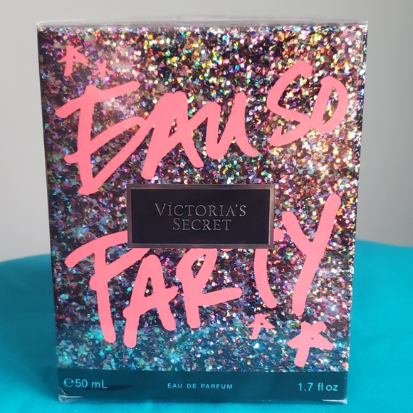 Victoria's Secret Other - Victoria's secret  EAU so party scent